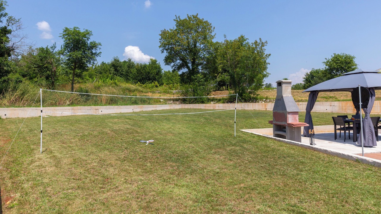 Photo of Outdoor in Topid