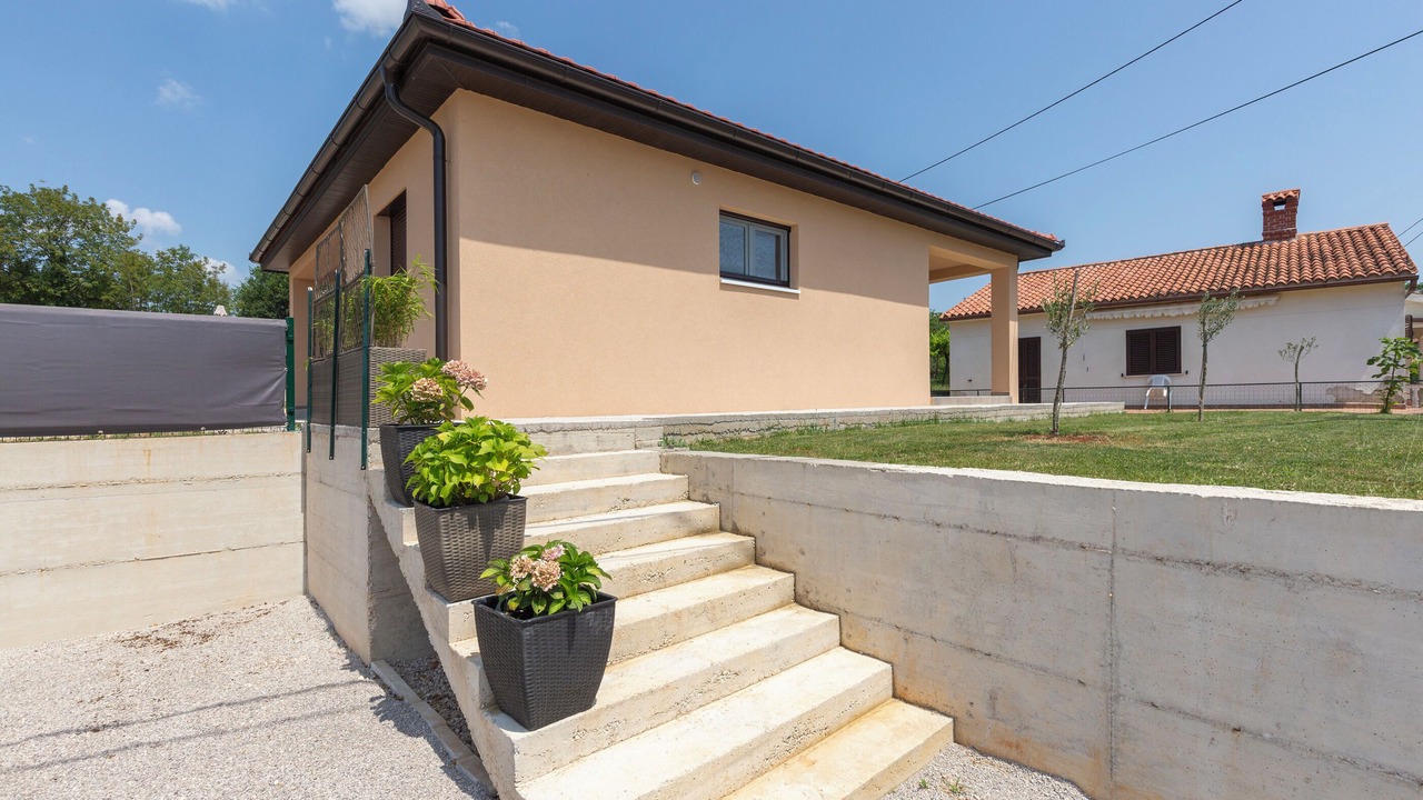 Photo of Outdoor in Topid