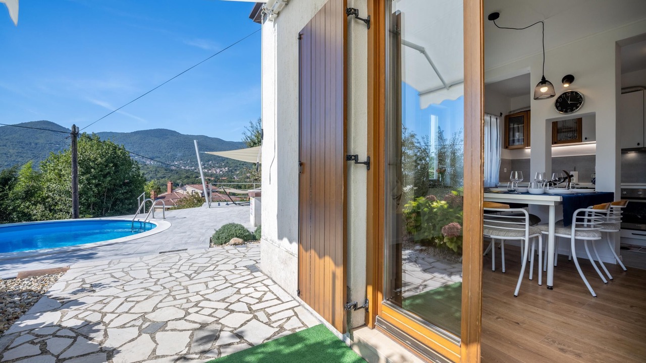 Photo of Outdoor in Sarsoni