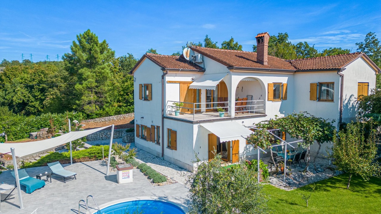 Photo of Outdoor in Sarsoni