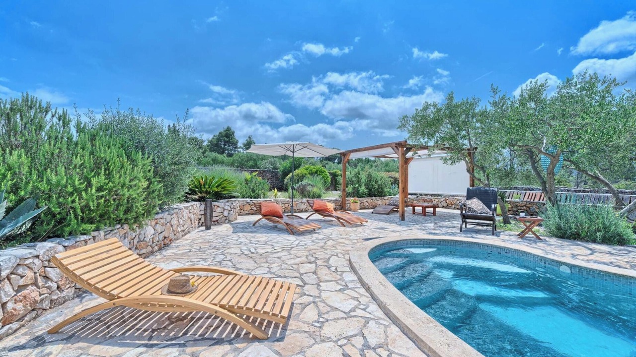 Photo of Outdoor in Cove Basina (Jelsa)