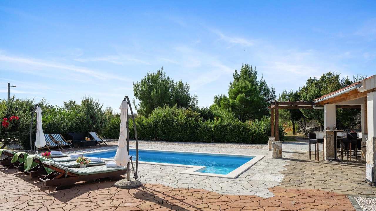 Photo of Outdoor in Bristane