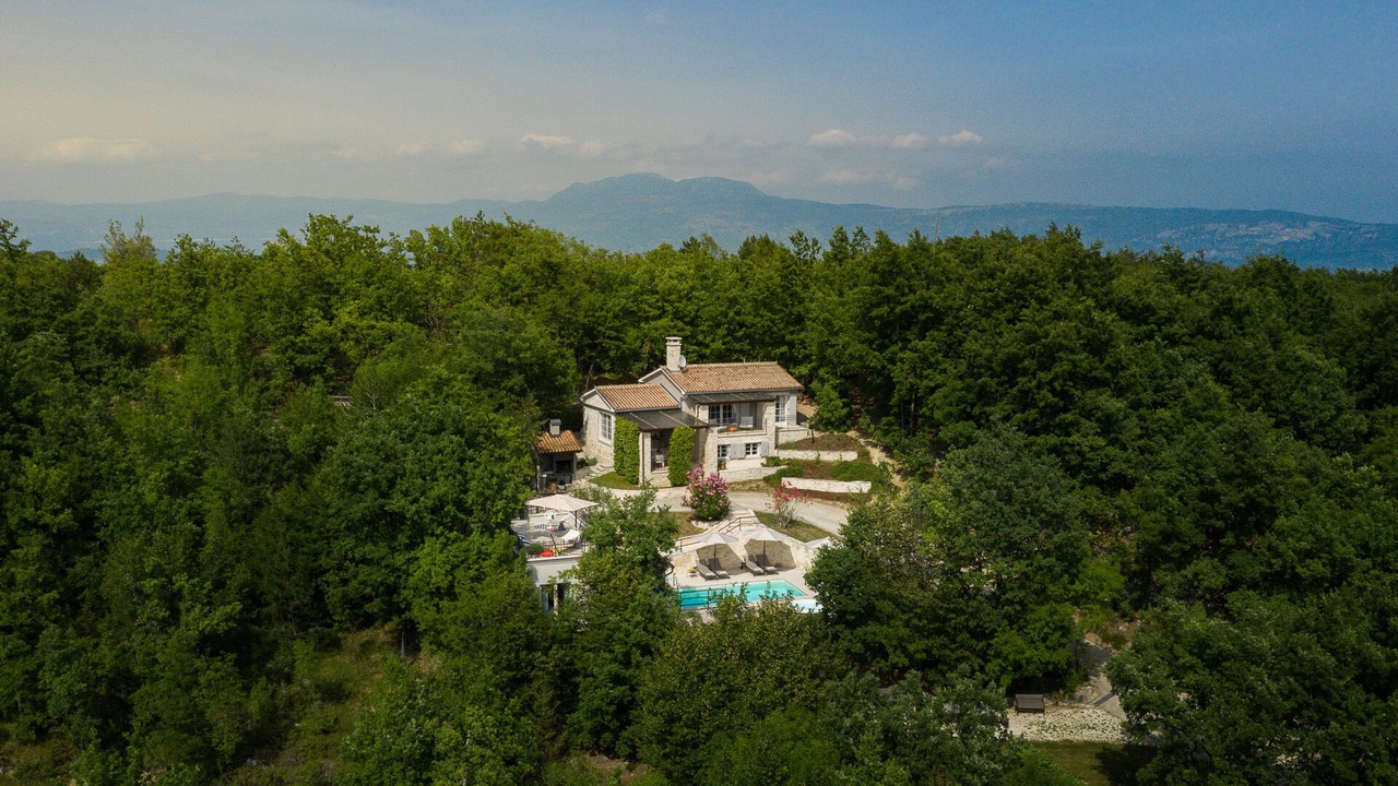Photo of Outdoor in Pican