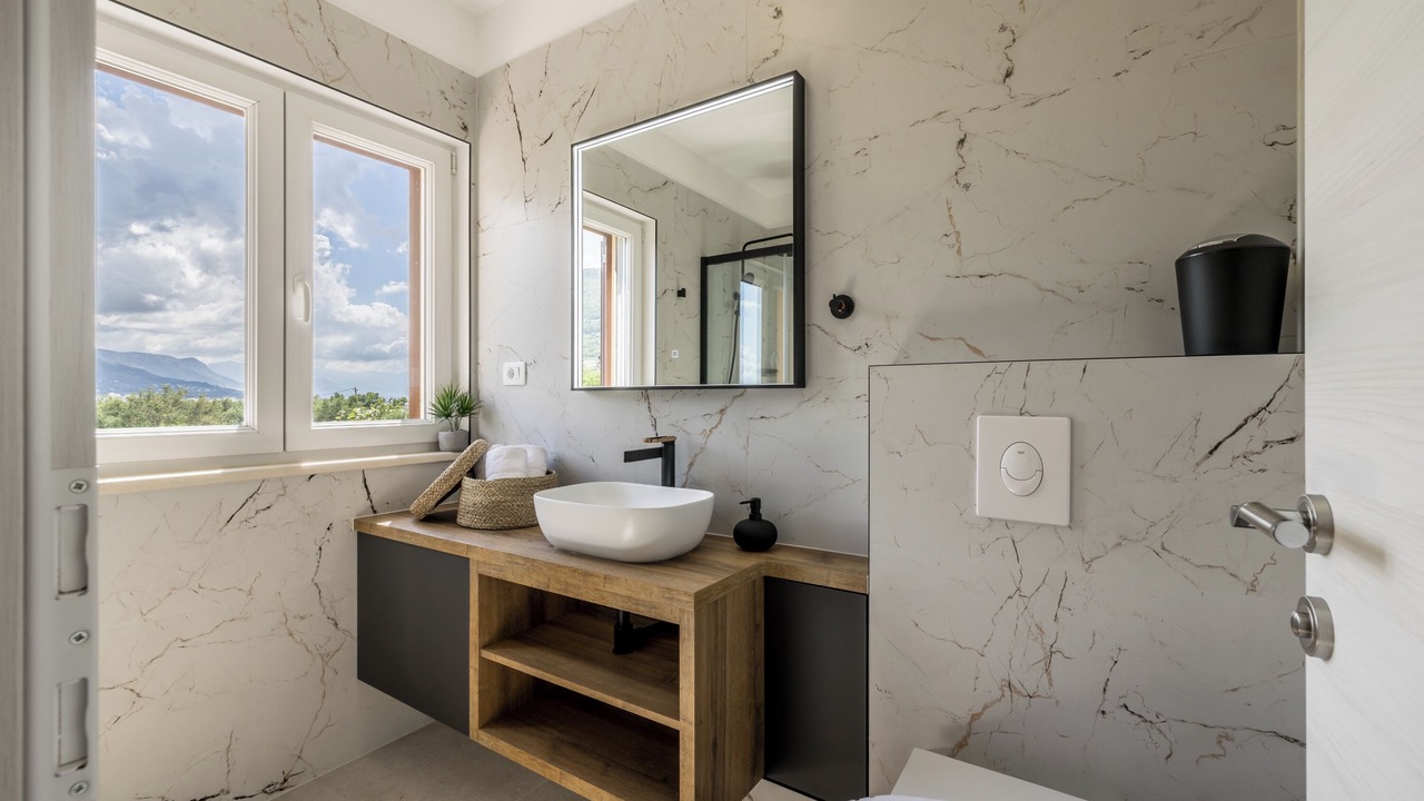 Photo of Bathroom in Rudine