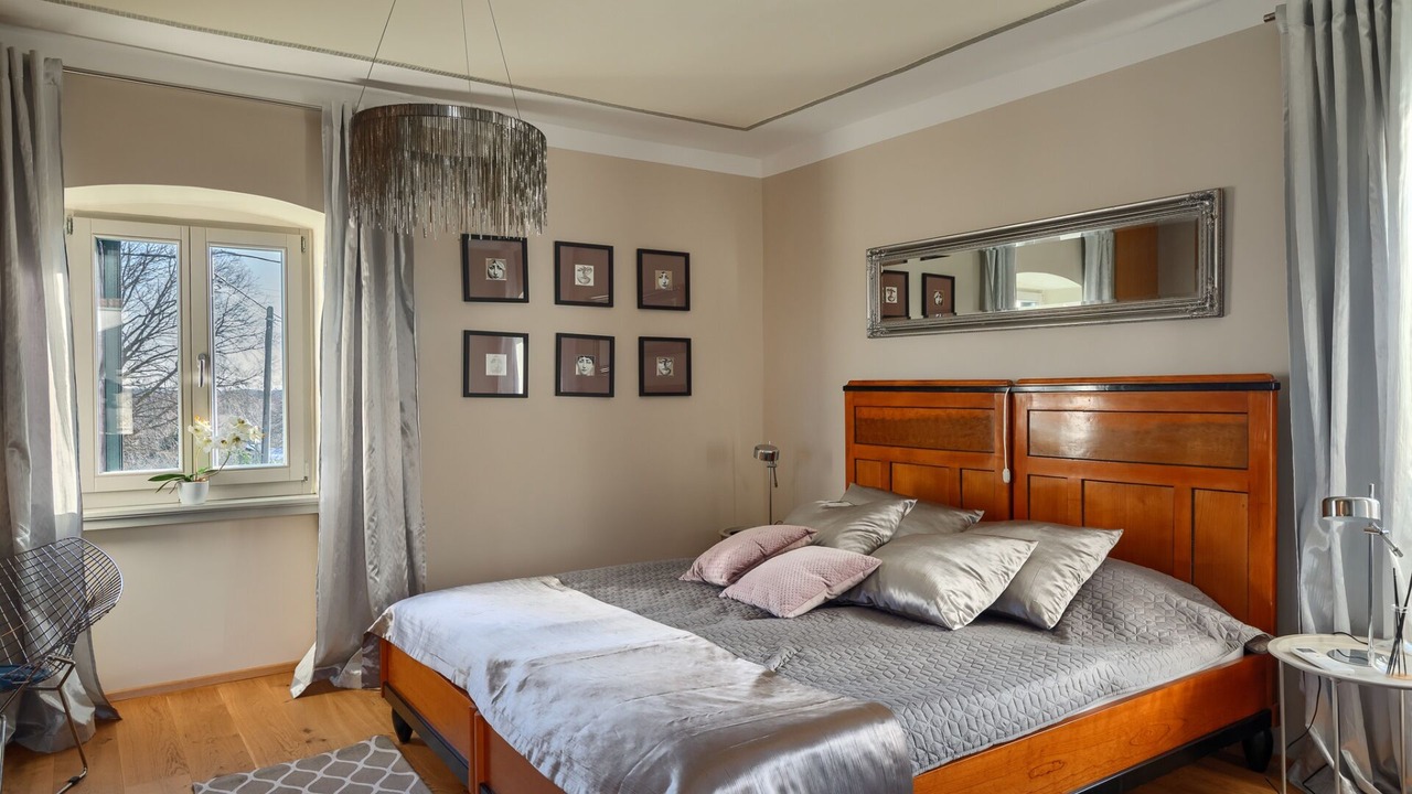 Photo of Bedroom in Filipini