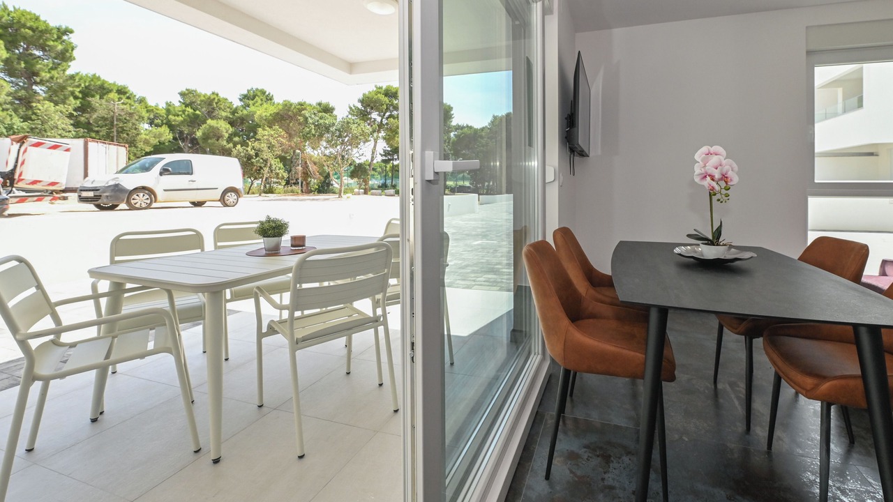 Photo of Patio Balcony in Novalja