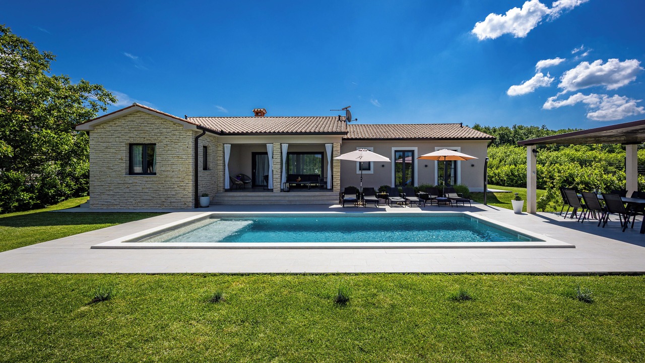 Photo of Outdoor in Kapelica