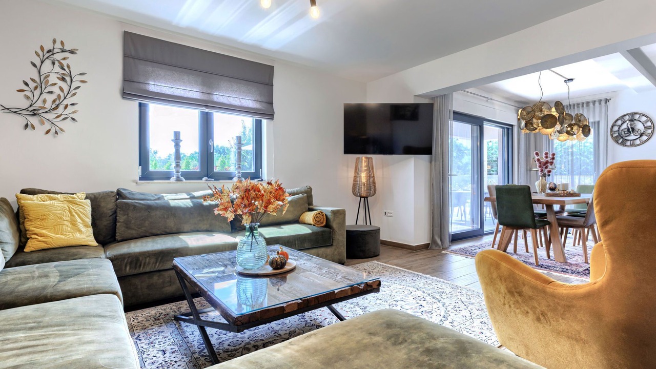 Photo of Livingroom in Topid