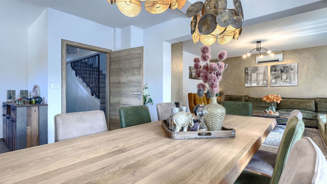 Photo of Livingroom in Topid