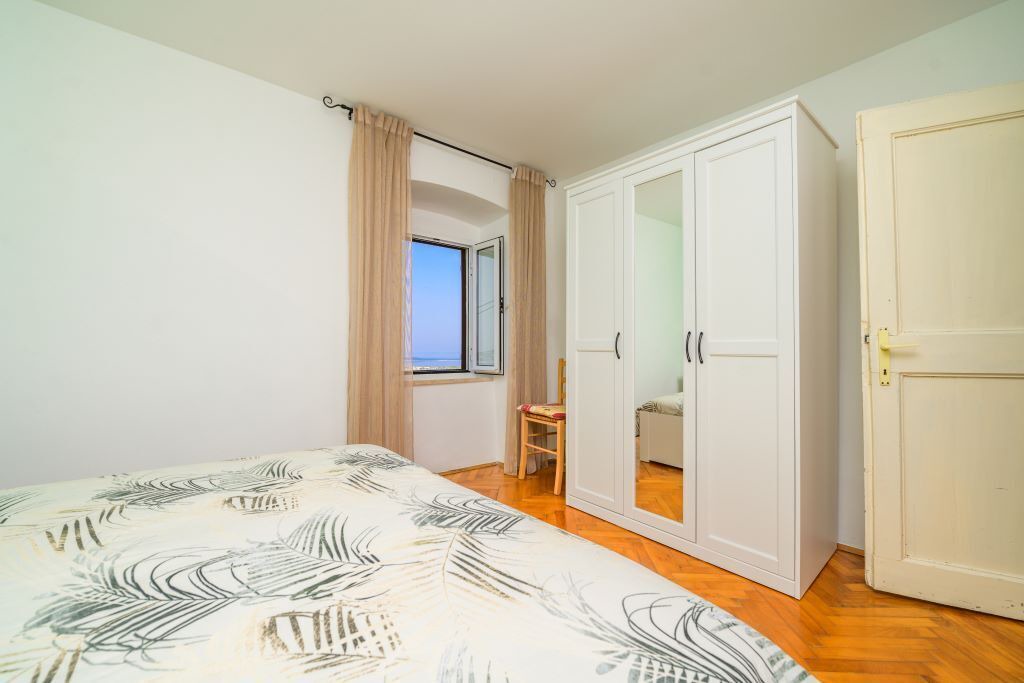 Photo of Bedroom in Ustrine