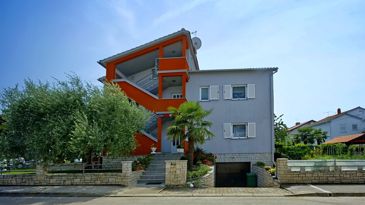 Photo of Outdoor in Murine