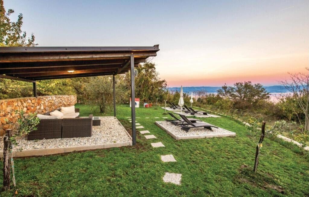 Photo of Outdoor in Obrs