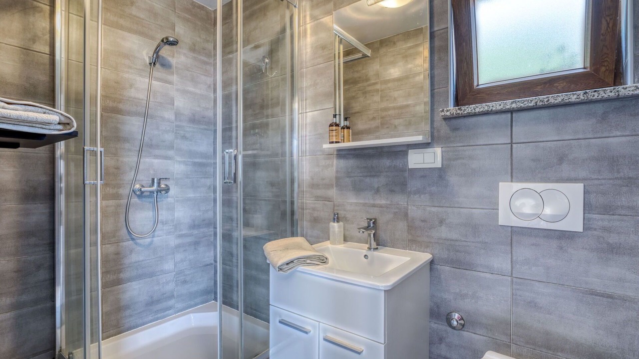 Photo of Bathroom in Icici