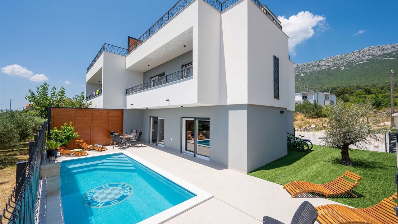 Photo of Outdoor in Kastel Sucurac