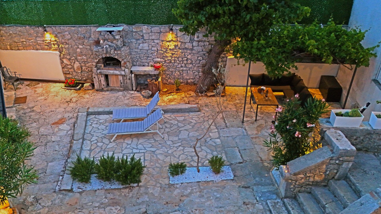 Photo of Patio Balcony in Dracevac