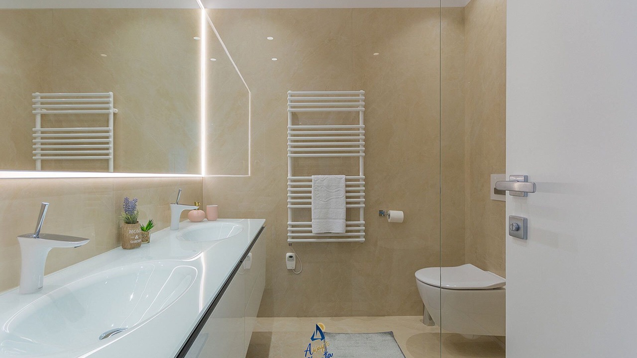 Photo of Bathroom in Kastelir
