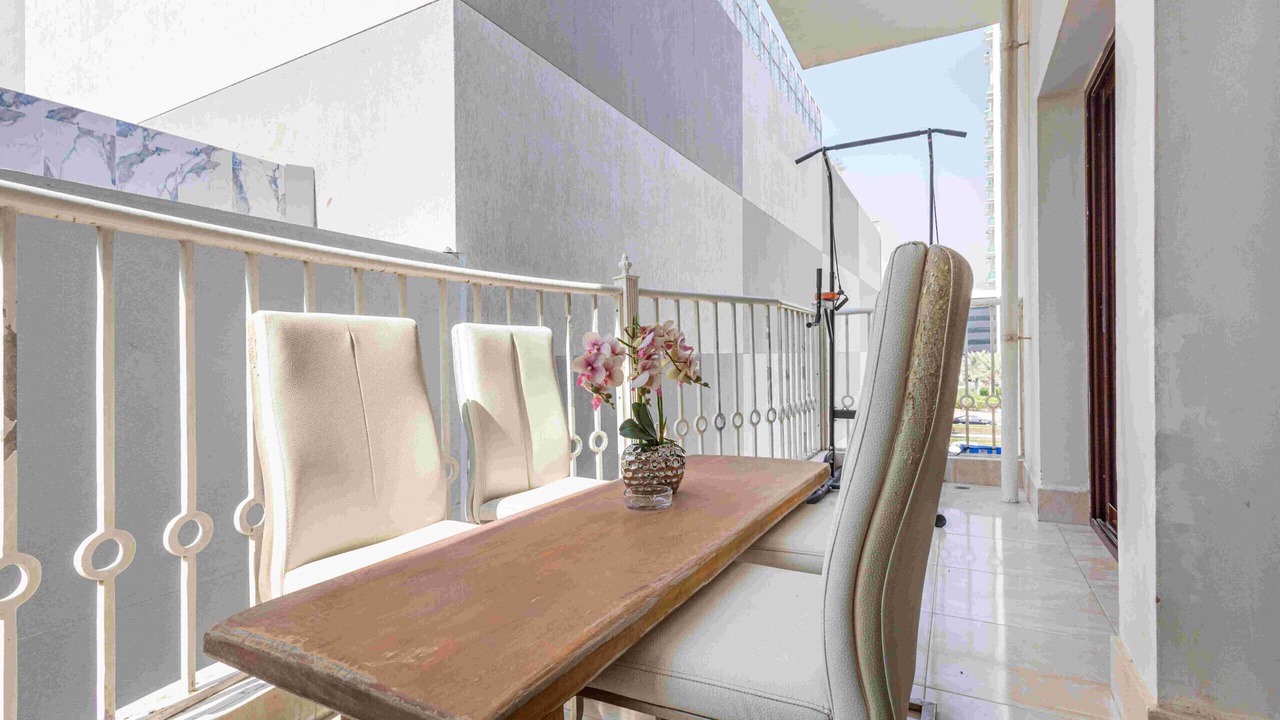 Photo of Outdoor in Jumeirah Village Circle