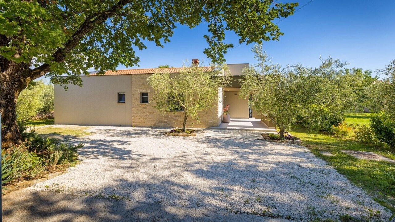 Photo of Outdoor in Filipana