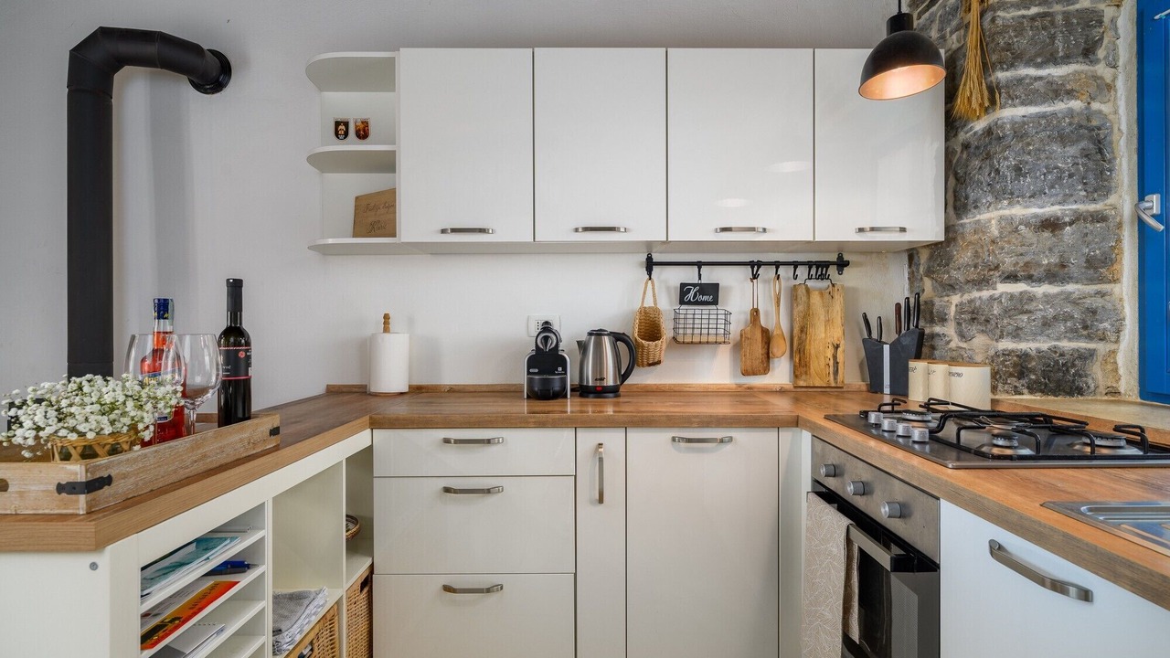 Photo of Kitchen in Municipality of Oprtalj