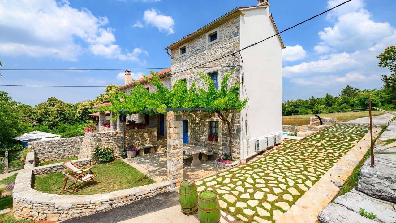Photo of Outdoor in Municipality of Oprtalj