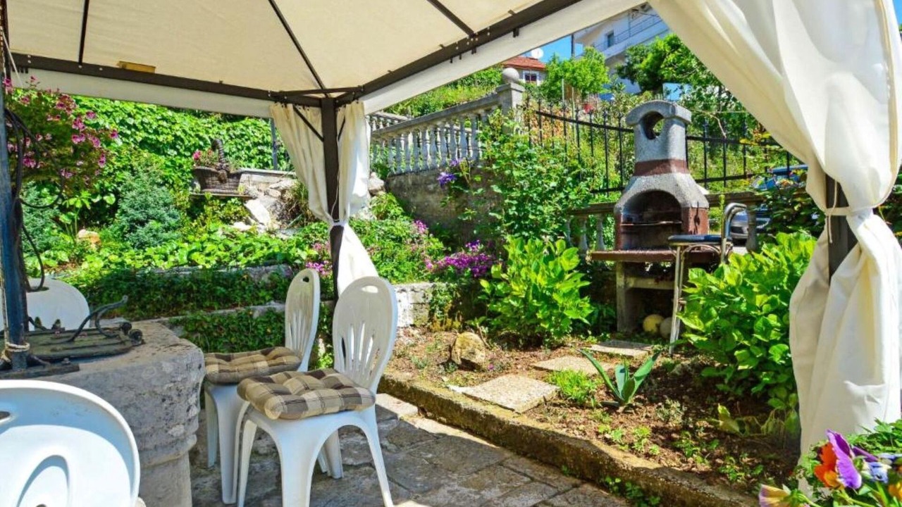 Photo of Patio Balcony in Bregi