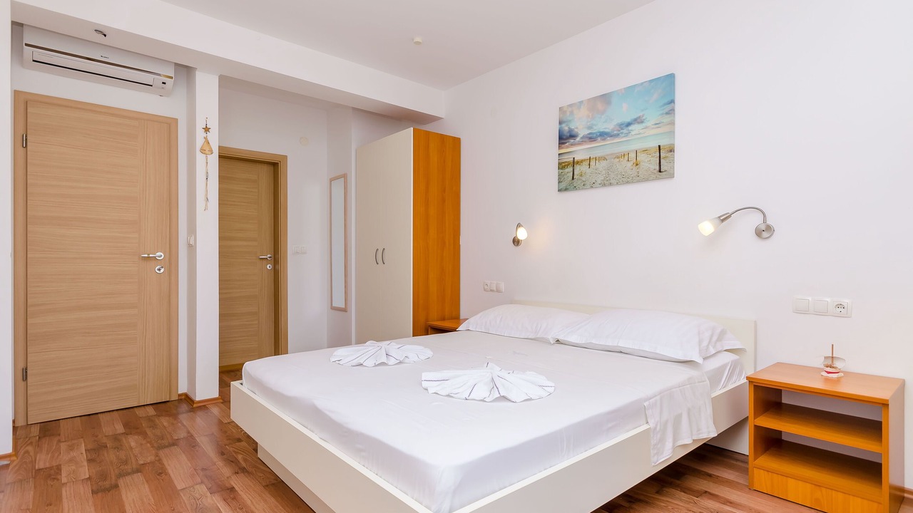 Photo of Bedroom in Milna