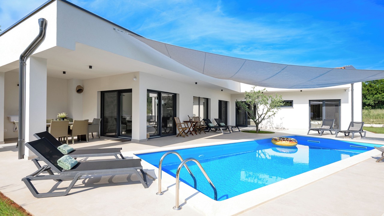 Photo of Outdoor in Matohanci