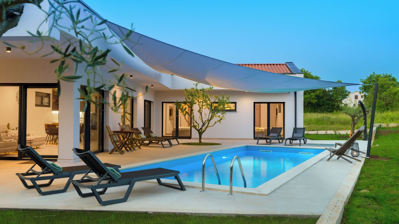 Photo of Outdoor in Matohanci