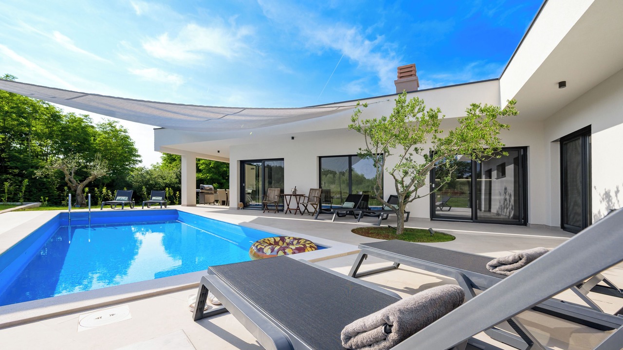 Photo of Outdoor in Matohanci