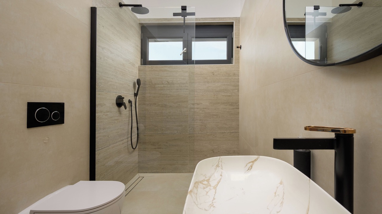 Photo of Bathroom in Matohanci