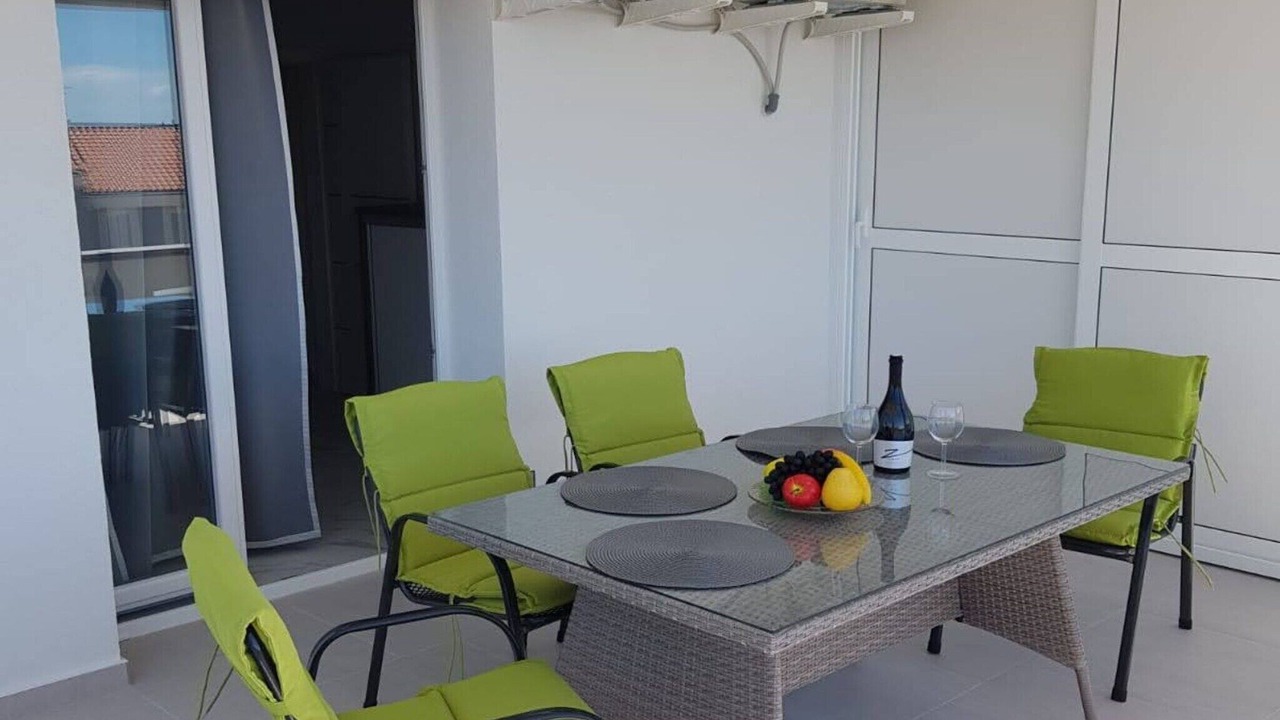 Photo of Patio Balcony in Novalja