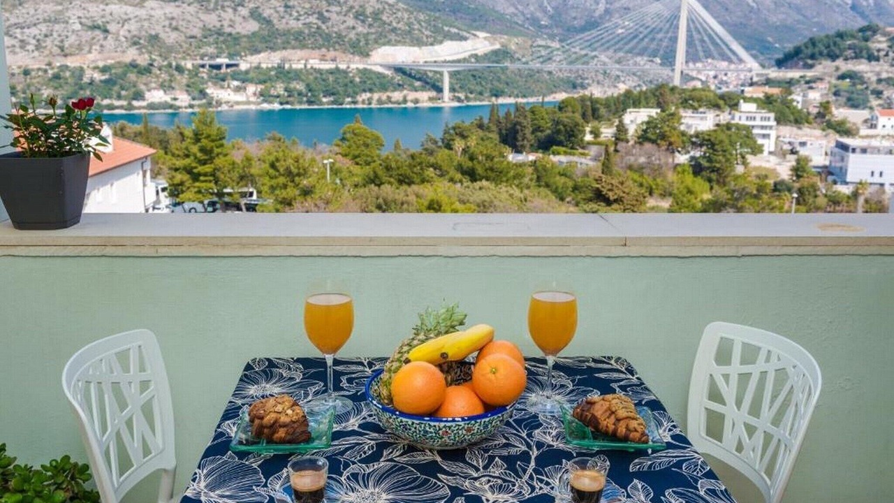 Photo of Patio Balcony in Babin Kuk