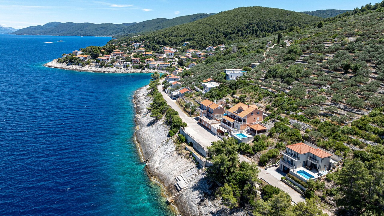 Photo of Outdoor in Blato