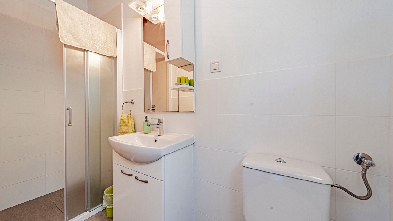 Photo of Bathroom in Blato
