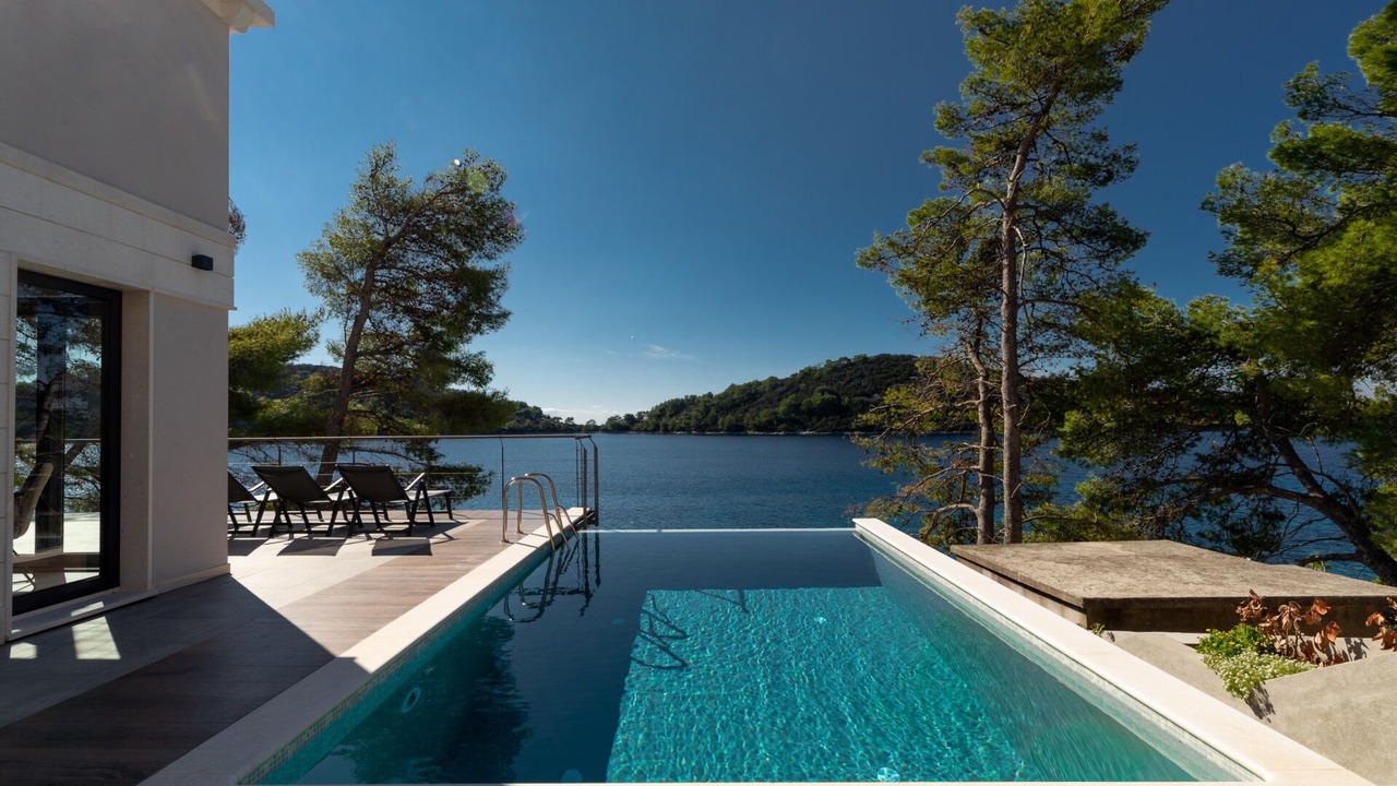Photo of Outdoor in Blato