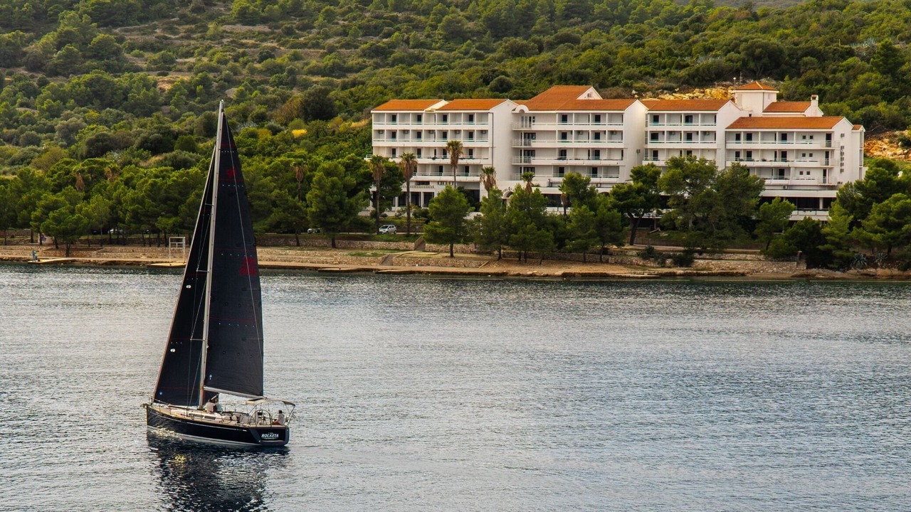Photo of Outdoor in Cove Rogacic