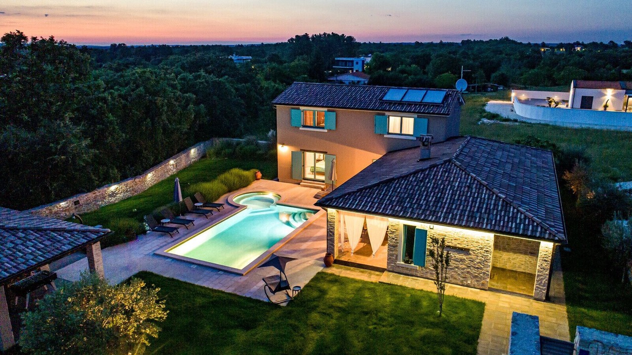 Photo of Outdoor in Jursici