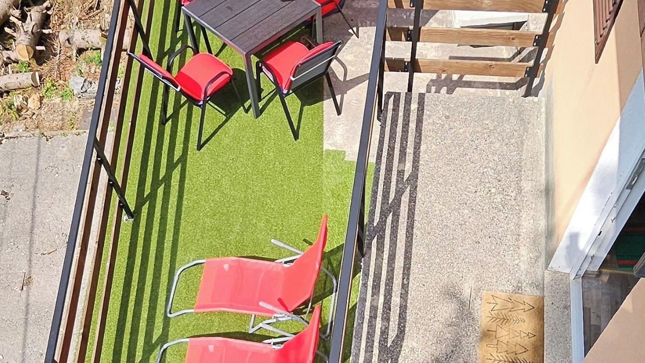 Photo of Outdoor in Lic