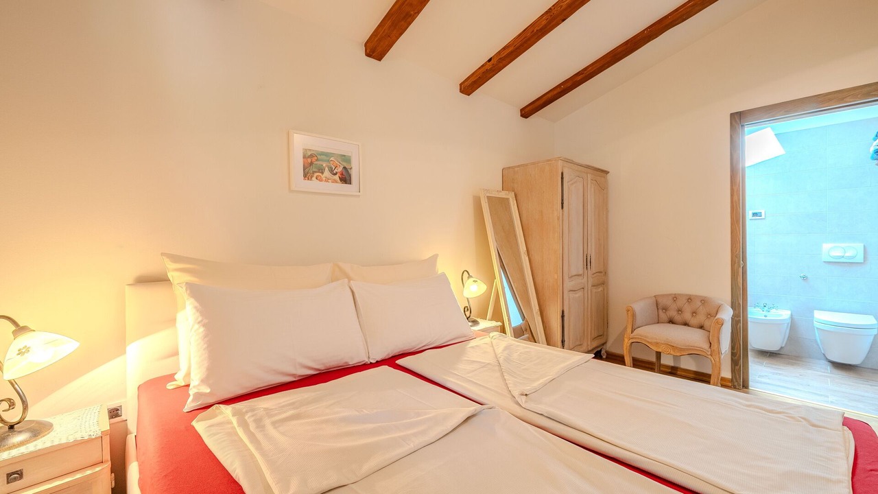 Photo of Bedroom in Sucici