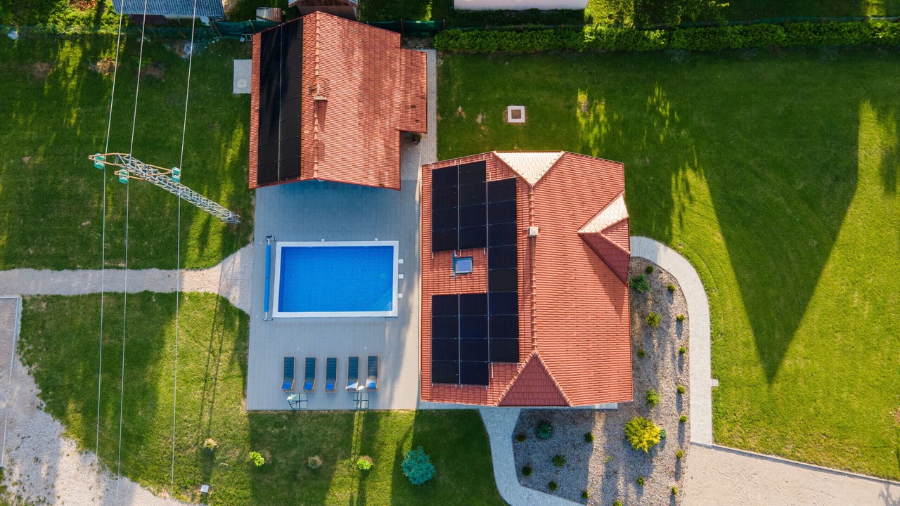 Photo of Outdoor in Brusane
