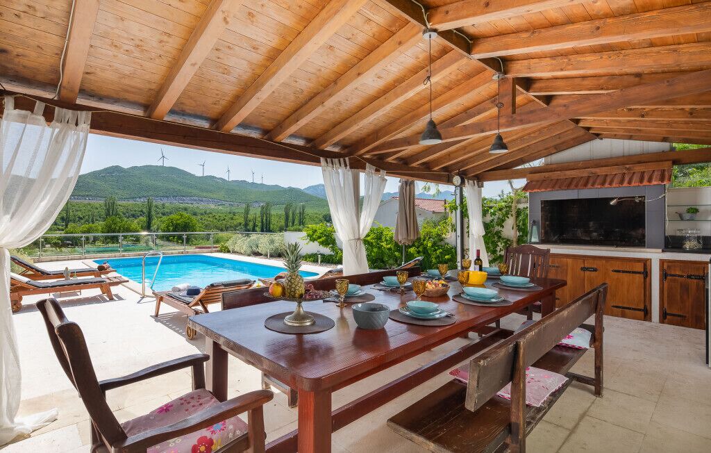 Photo of Others in Blato na Cetini