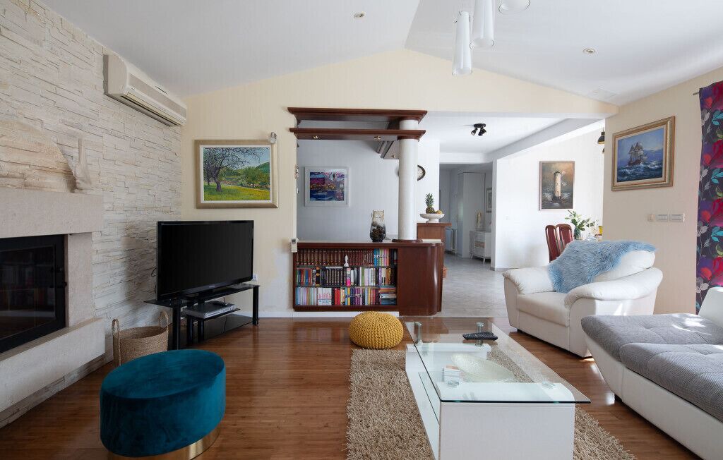 Photo of Others in Blato na Cetini