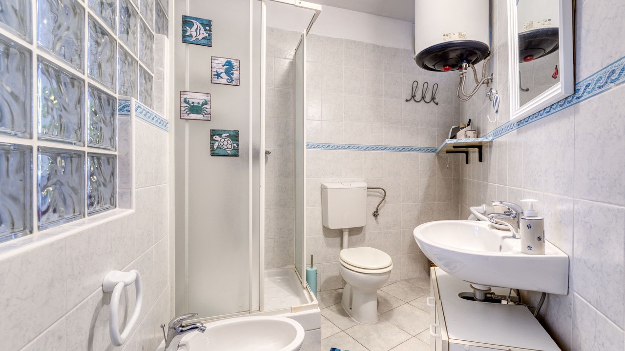 Photo of Bathroom in Kuceli