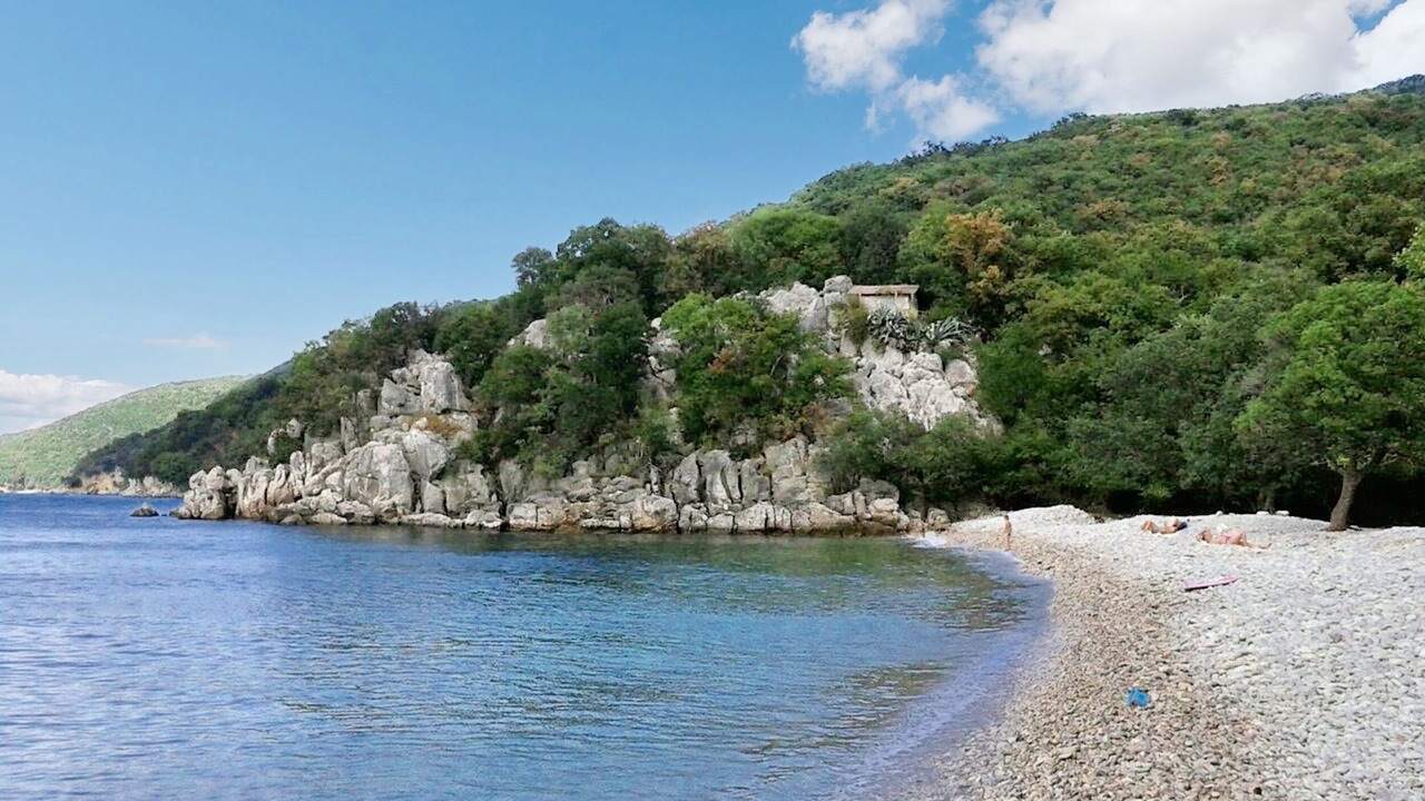 Photo of Others in Cres