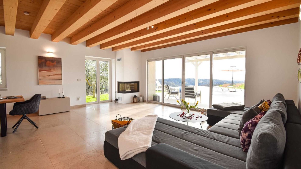 Photo of Livingroom in Buje