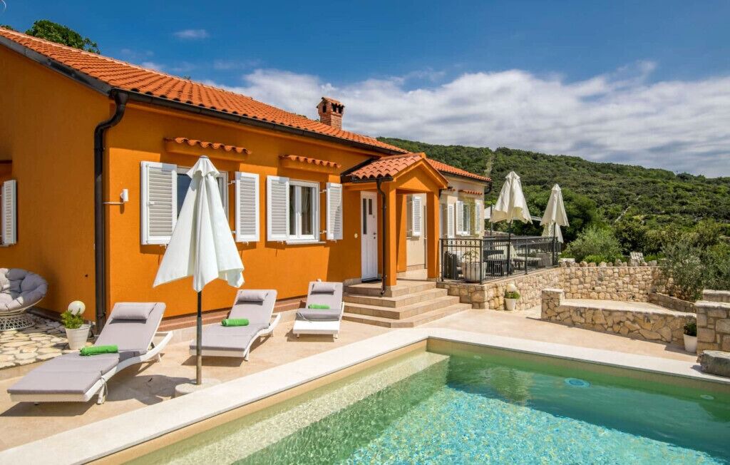 Photo of Outdoor in Miholascica