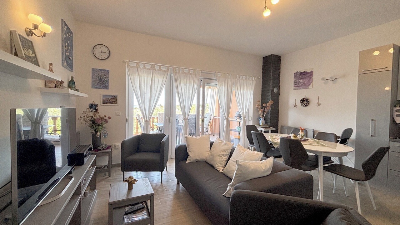 Photo of Livingroom in Lukoran