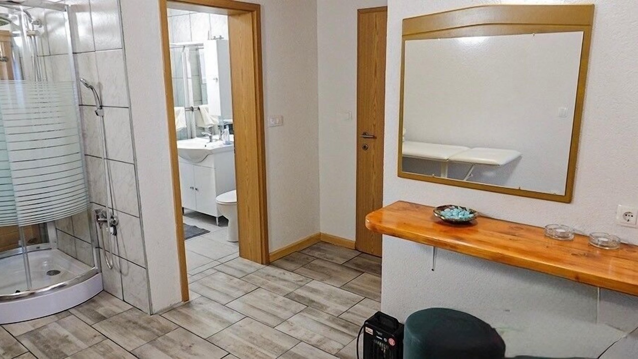 Photo of Bathroom in Trsce