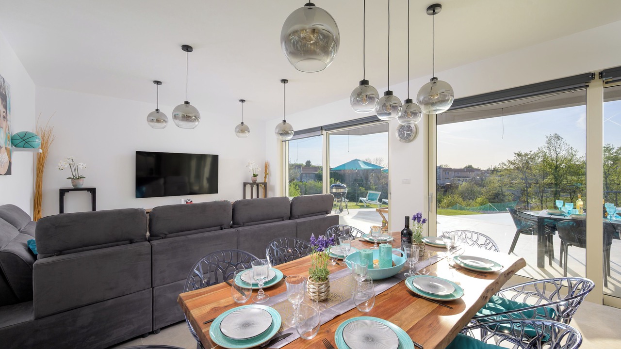 Photo of Others in Peresiji