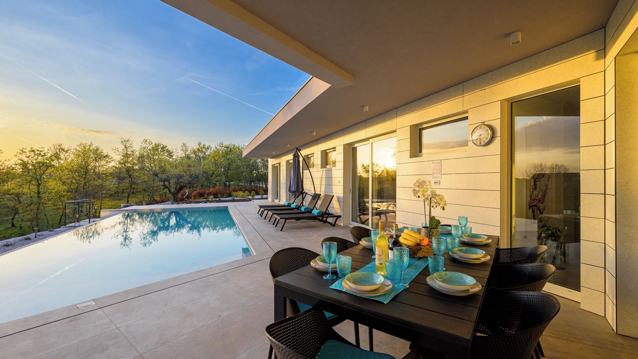 Photo of Outdoor in Peresiji